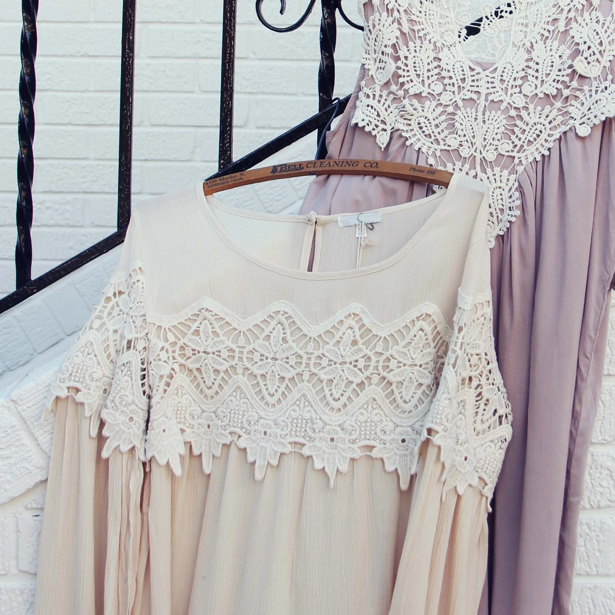 Aspen Gypsy Top in Sand